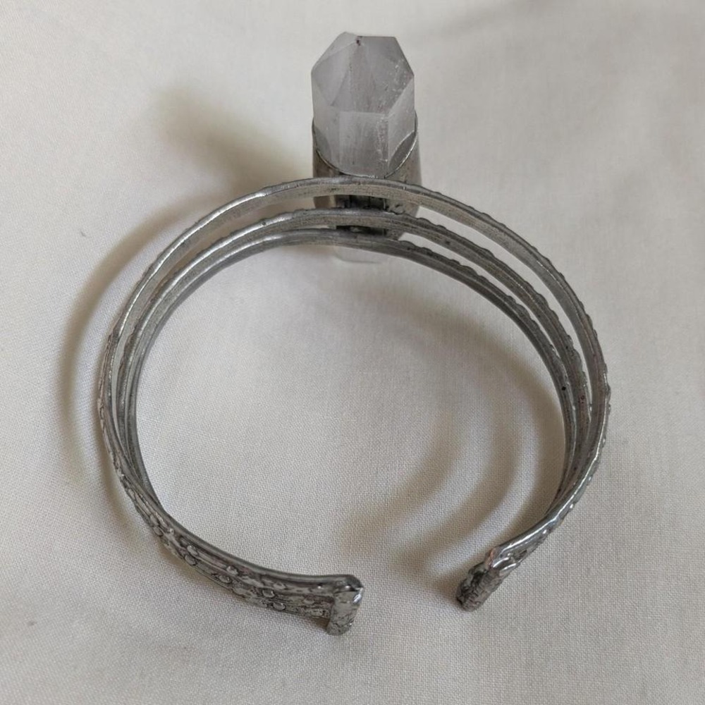 Vintage Oversized Quartz Crystal Adjustable Silver tone Statement Bracelet - Picture 4 of 5